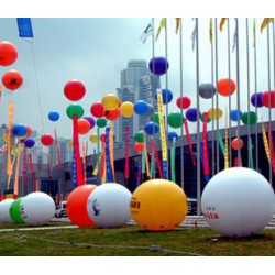 深圳气模公司  深圳空飘气球 深圳双层落地气球 深圳充气拱门