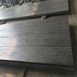 双金属复合耐磨板 8+6耐磨板 埋弧焊耐磨板明弧焊耐磨板区别