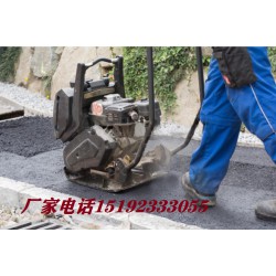 山东潍坊沥青路面翻新老化还原微表处理施工